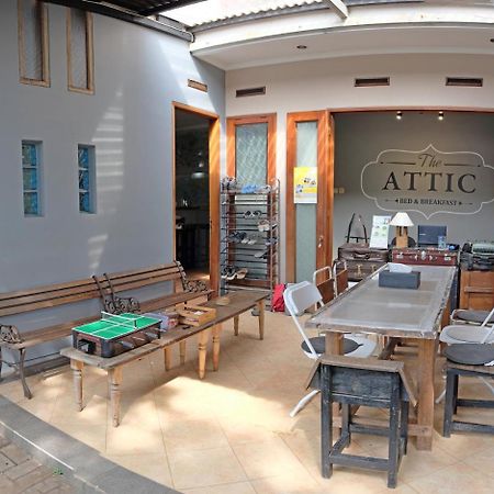 The Attic Bed & Breakfast Bandung Ngoại thất bức ảnh