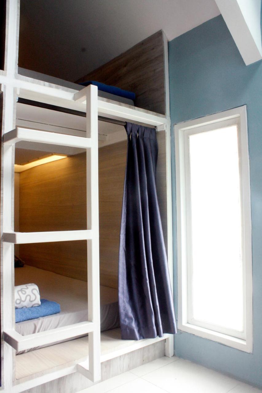 The Attic Bed & Breakfast Bandung Ngoại thất bức ảnh